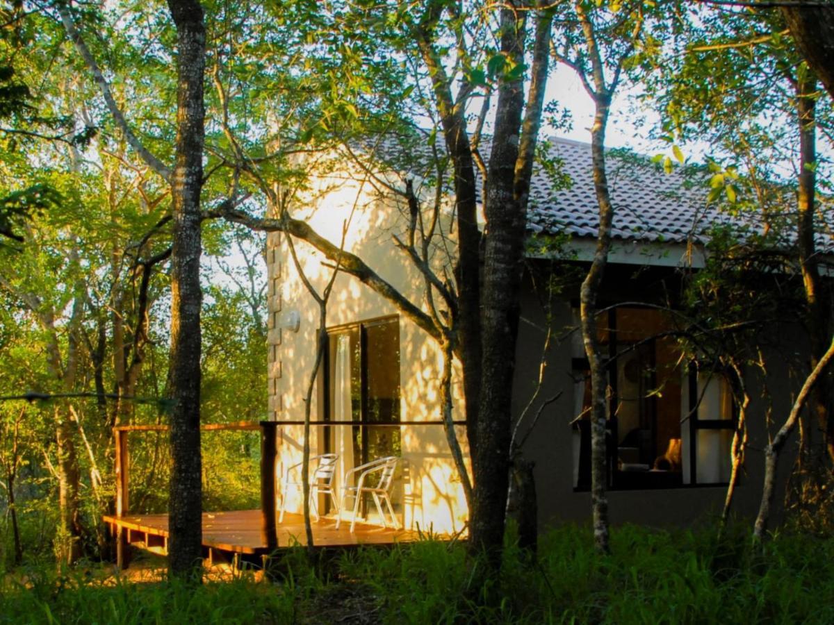 Umkhumbi Lodge Hluhluwe Eksteriør billede