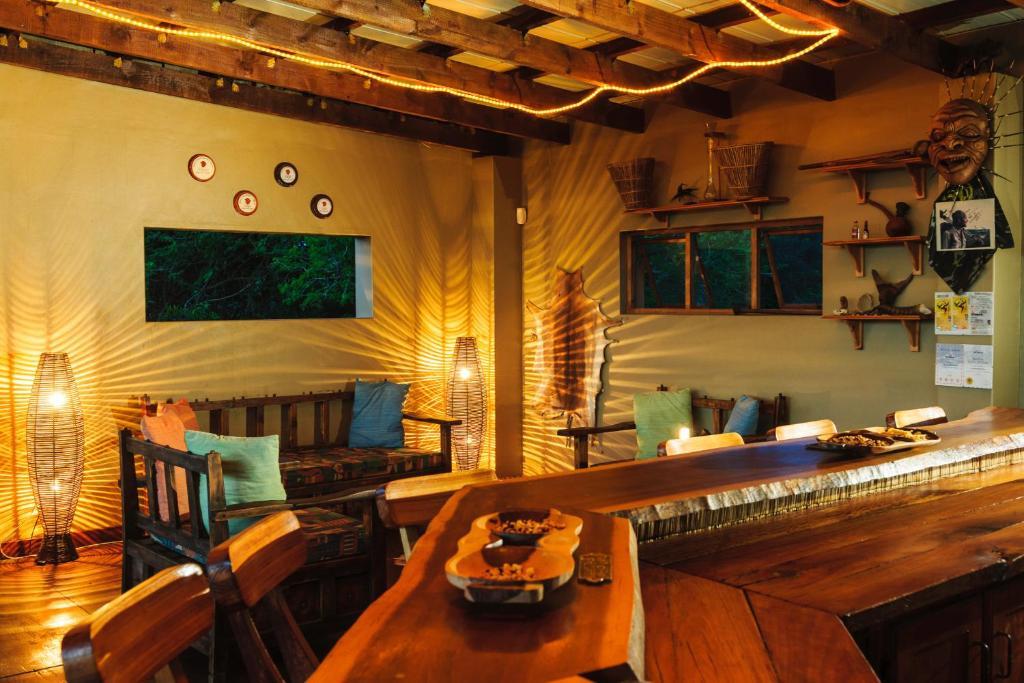 Umkhumbi Lodge Hluhluwe Eksteriør billede