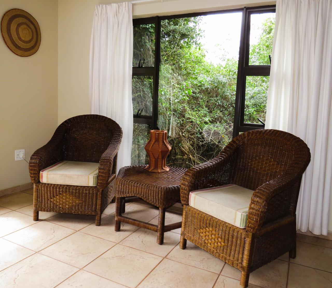 Umkhumbi Lodge Hluhluwe Eksteriør billede