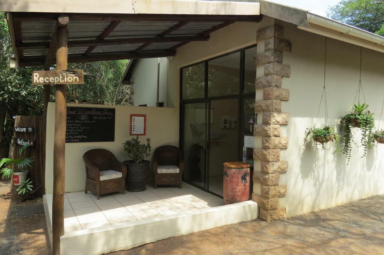 Umkhumbi Lodge Hluhluwe Eksteriør billede