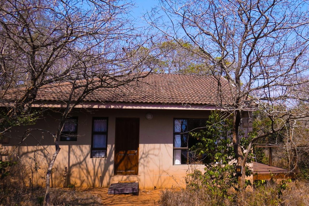 Umkhumbi Lodge Hluhluwe Eksteriør billede